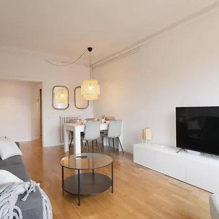 Gran Via Apartment Barcelona